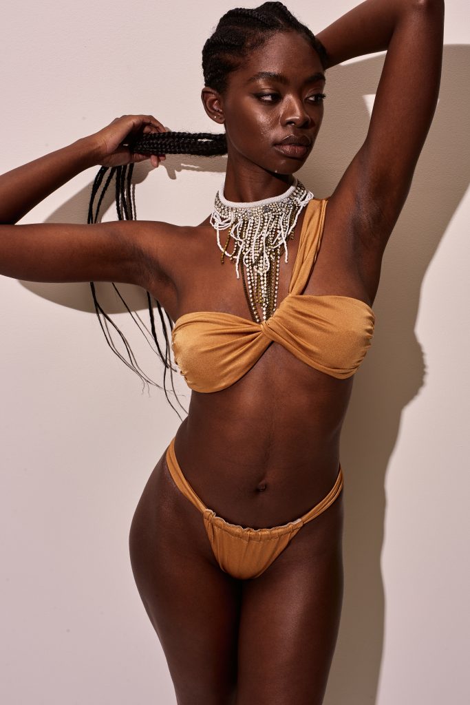 MILA LYCRA LUCIDA PAMPAS